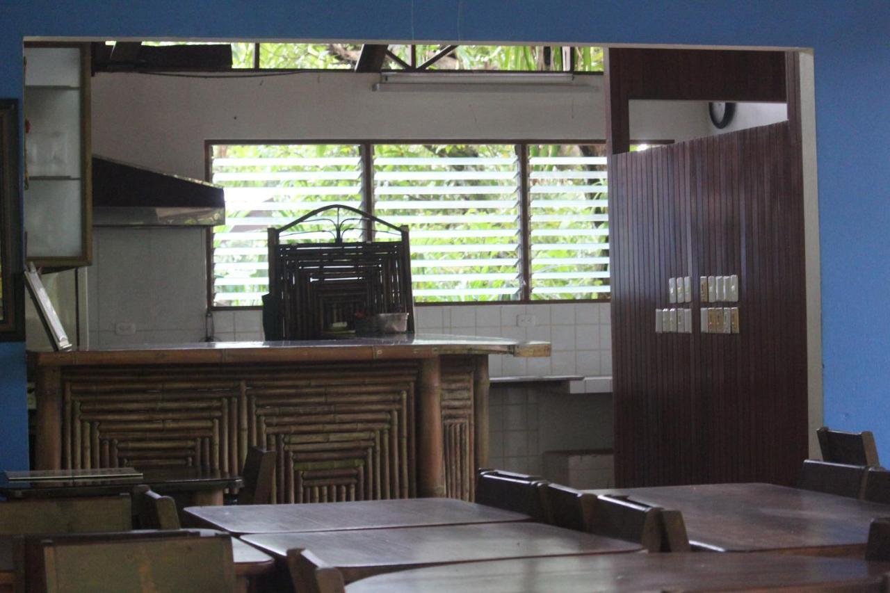 Iguana Libre Hotel Dominical Ngoại thất bức ảnh