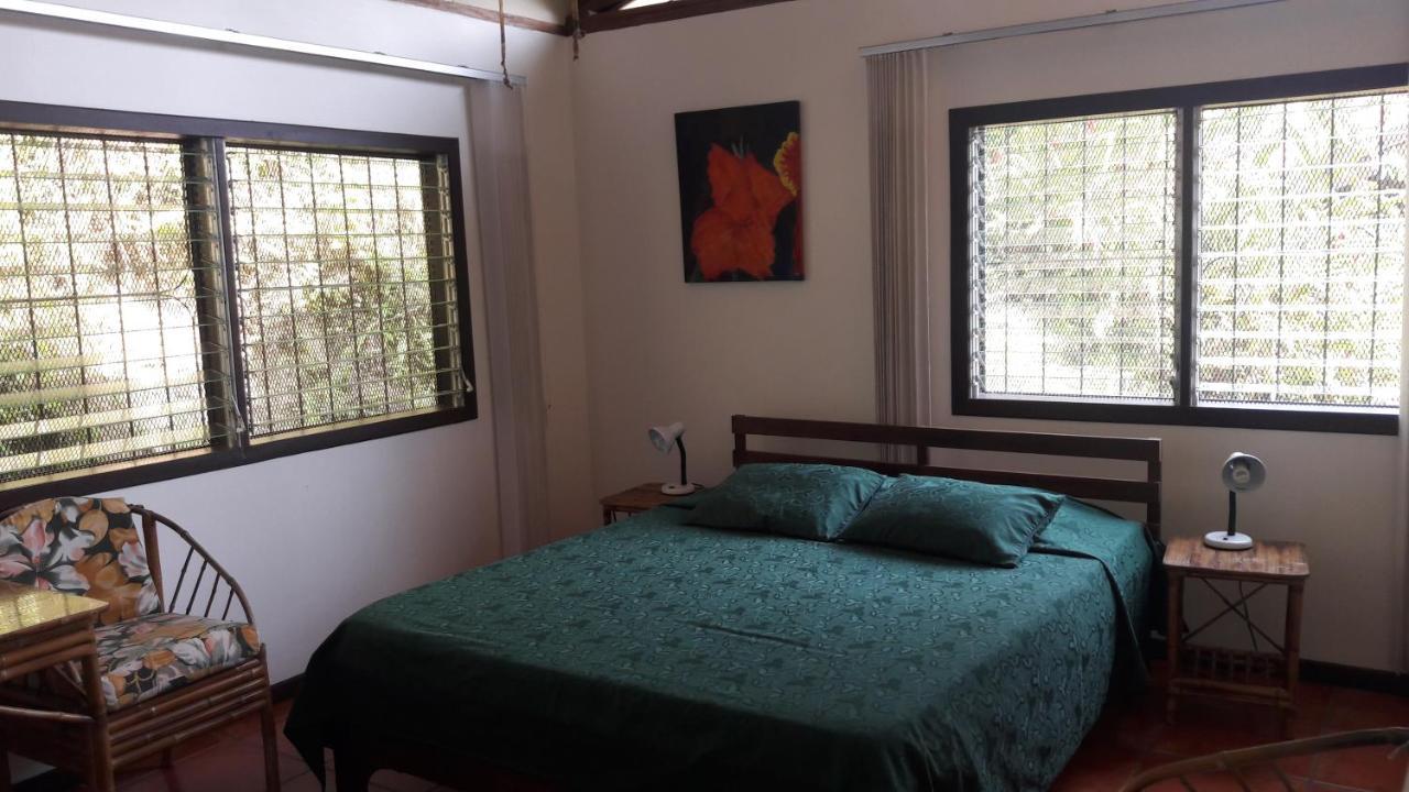 Iguana Libre Hotel Dominical Ngoại thất bức ảnh