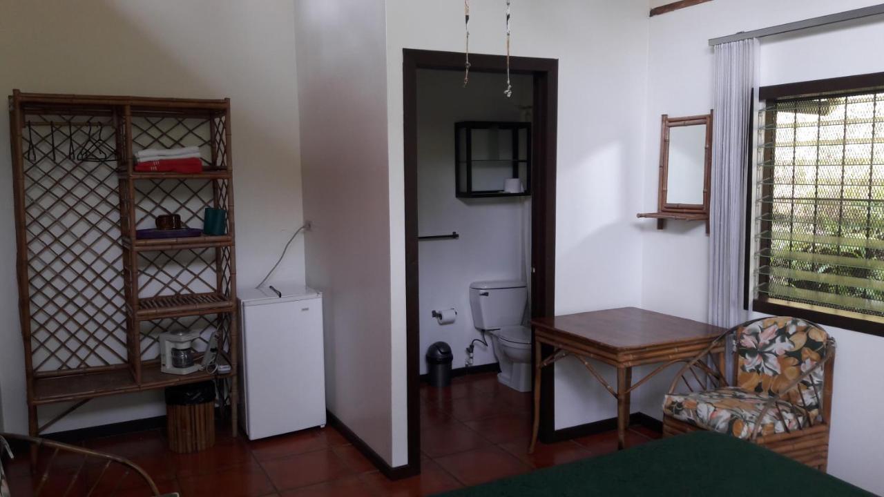 Iguana Libre Hotel Dominical Ngoại thất bức ảnh